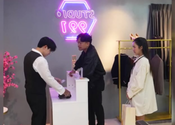 [ครบชุด] 2211138 ก้าวออกจากคนใจร้าE เพื่อเจอคนที่ใช่