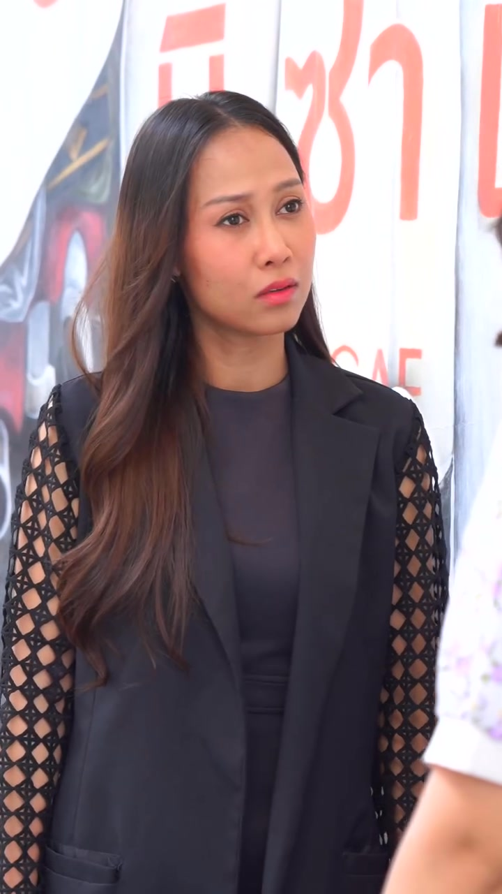 [ครบชุด] XU11174 ผู้หญิงจะไร้ค่า ถ้าให้ท่าผู้ชายก่อน