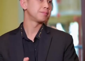 [ครบชุด] 2211037 เจอเพื่อนเป็นพนักงานเสิร์ฟ กิตติ์ จำโบ้ซีรี่ย์