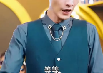 [ครบชุด] TQ11049 หยดเลือดเดียวเปิดเผยตัวตนที่แท้จริงของสาวใช้ธรรมดา