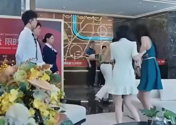 [ครบชุด] TQ11082 เธอคิดว่าเงินยังอยู่แต่ความจริงในบัญชีกลับทำให้เธอทรุด