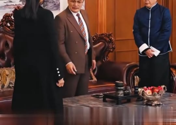 [ครบชุด] TQ11129 ลูกเขยผู้ไร้ค่า กับการตื่นขึ้นของเนตรสวรรค์