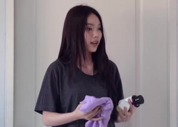 [ครบชุด] 1211023 มาขออยู่ด้วย แต่ทำตัวไม่เกรงใจกันเลย