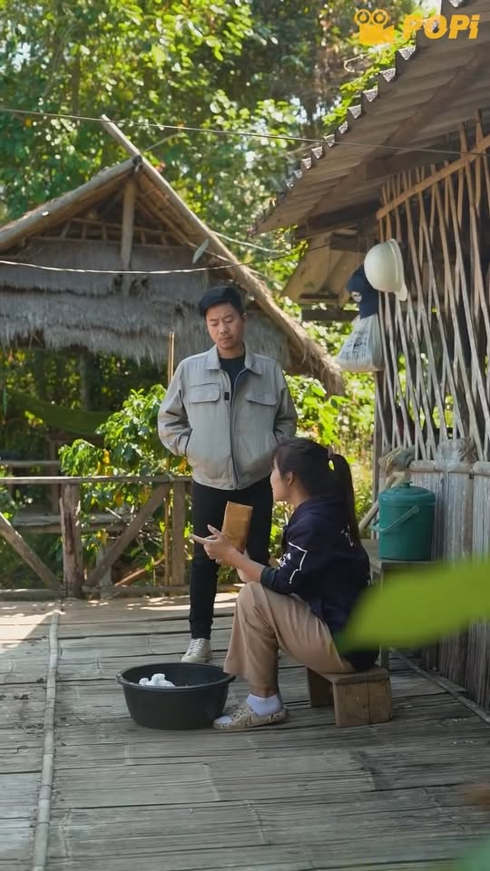 [ครบชุด] 1211050 เป็นแค่คนงานธรรมดา โกหกทำไม โดนดีแน่