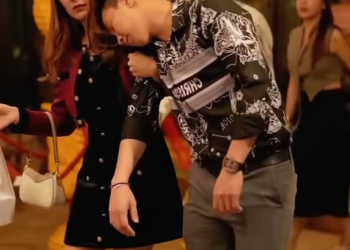 [ครบชุด] 2211007 เพื่อนไม่ได้วัดกันที่ฐานะ