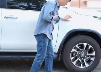 [ครบชุด] 1211142 ช่วยลุงข้างทางตอนที่ 1 มงคล มีเดีย