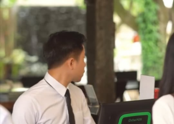 [ครบชุด] 1211156 พ่อมีสิทธิ์อะไรมาบอกว่าแฟนหนูไม่ดี