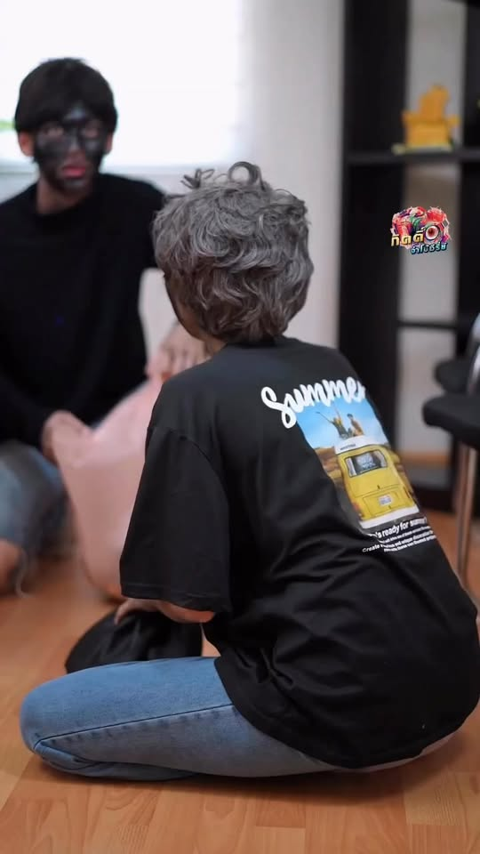 [ครบชุด] 2211079 Facebook (18)