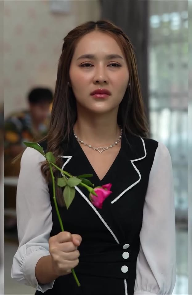 [ครบชุด] 2211101 Facebook (3)