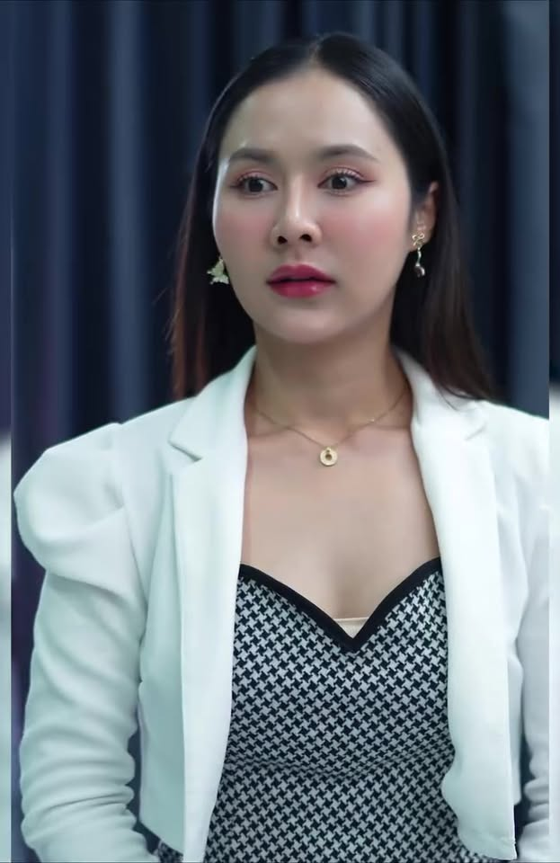 [ครบชุด] 2211107 ฐานะไม่เท่าเทียม คงต้องเจียมตัวเอง