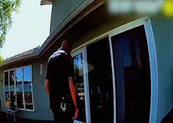 A HORRIFIC MIDNIGHT SCENARIO: A BLOOD-SOAKED ELDERLY MAN STEPS OUT OF THE DARKNESS WITH A CHILLING CONFESSION AT POLICE GUNPOINT